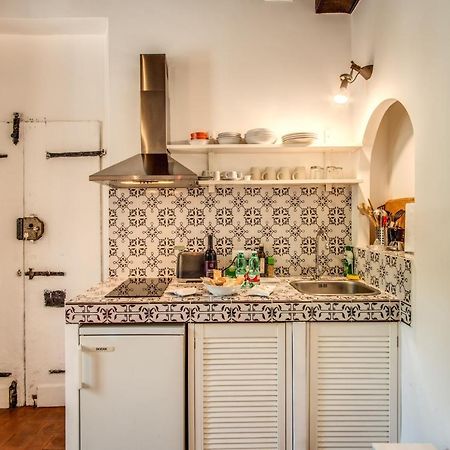 Lovely Flat In The Heart Of Trastevere Рим Екстериор снимка