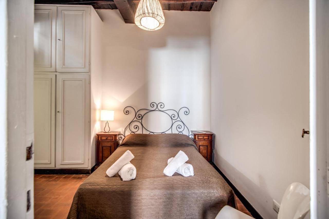 Lovely Flat In The Heart Of Trastevere Рим Екстериор снимка